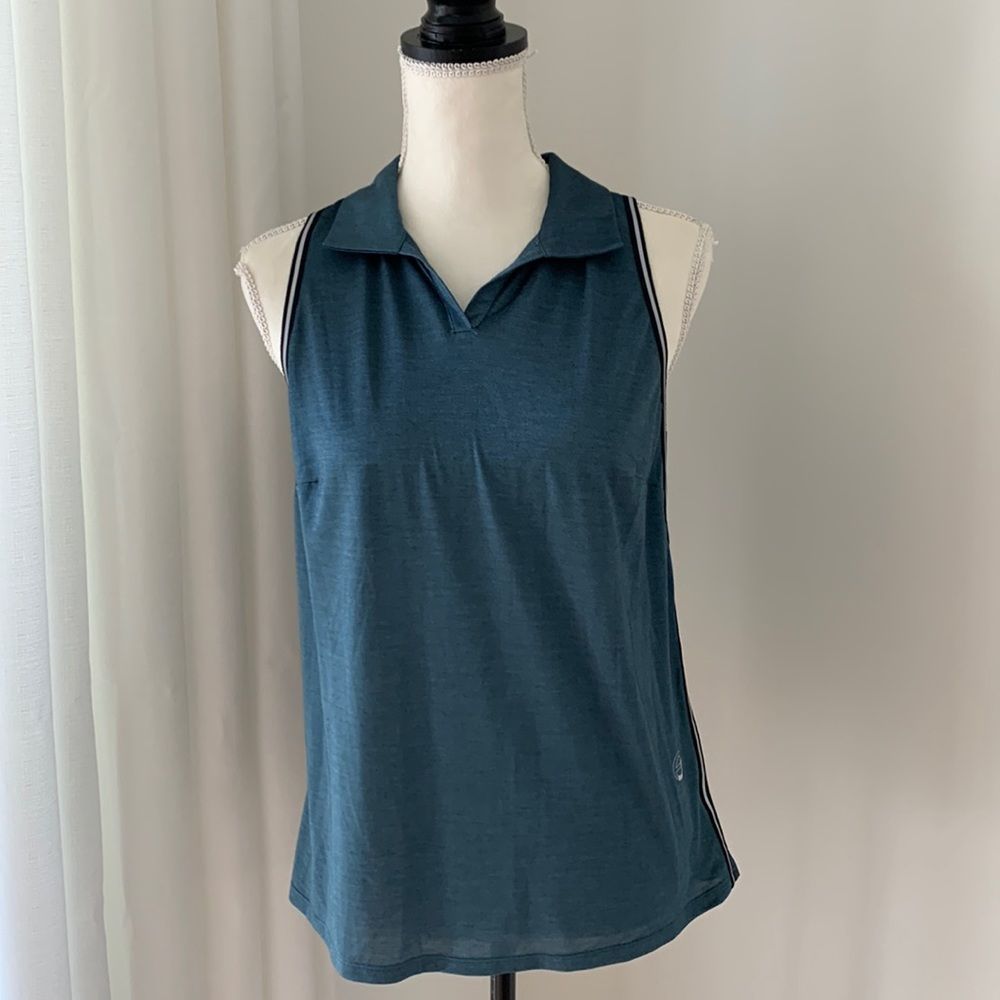 NWT Foray Golf collared sleeveless shirt